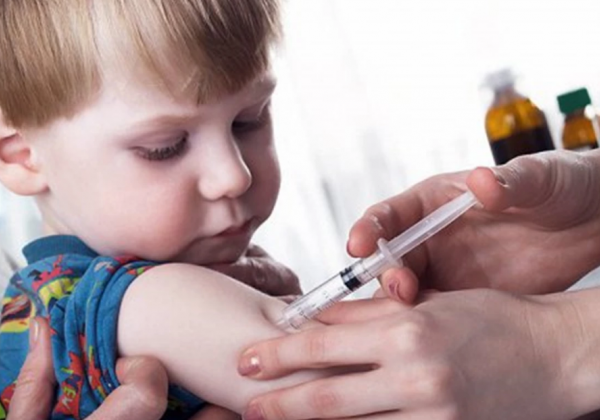 Всеукраїнська кампанія з вакцинації дітей проти кору